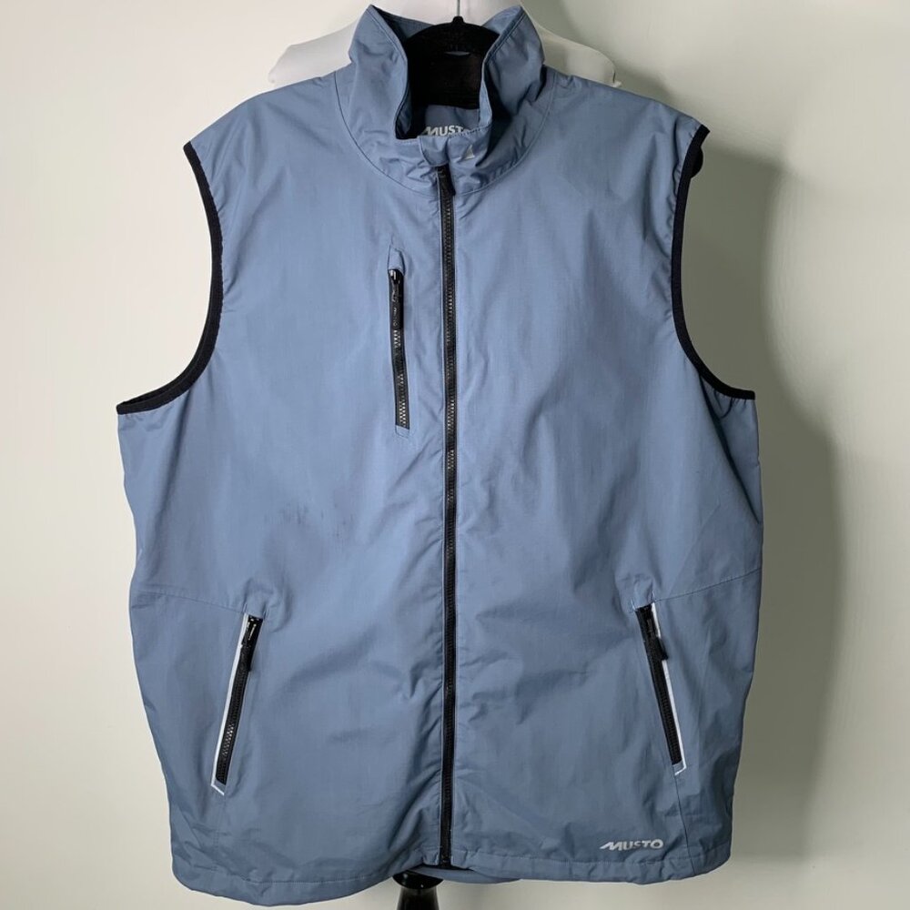 Musto Men’s Light Blue Lightweight Sleeveless Full Zip Vest Size XXL / US 46